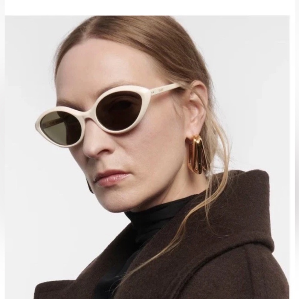 Celine CL40264U 25N Shiny Ivory/Khaki 57-20-140 RX Sunglasses New Authentic $420 - Picture 1 of 16